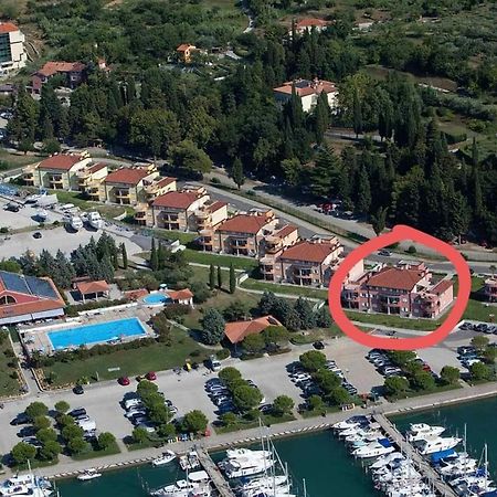 Apartment Residence Marina Portoroz Levant 203&202 Bagian luar foto