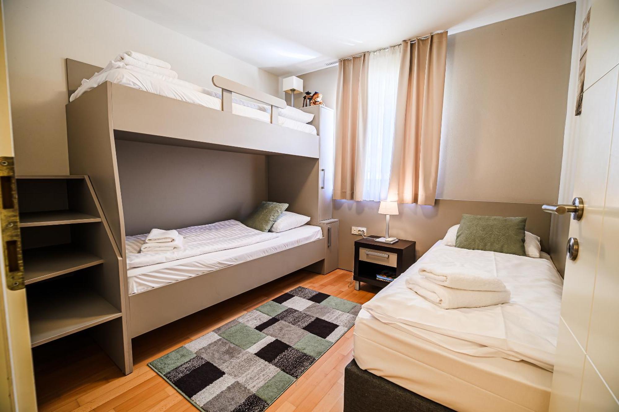 Apartment Residence Marina Portoroz Levant 203&202 Bagian luar foto
