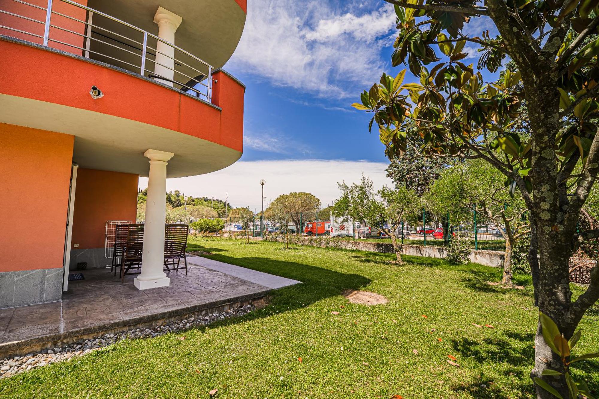 Apartment Residence Marina Portoroz Levant 203&202 Bagian luar foto