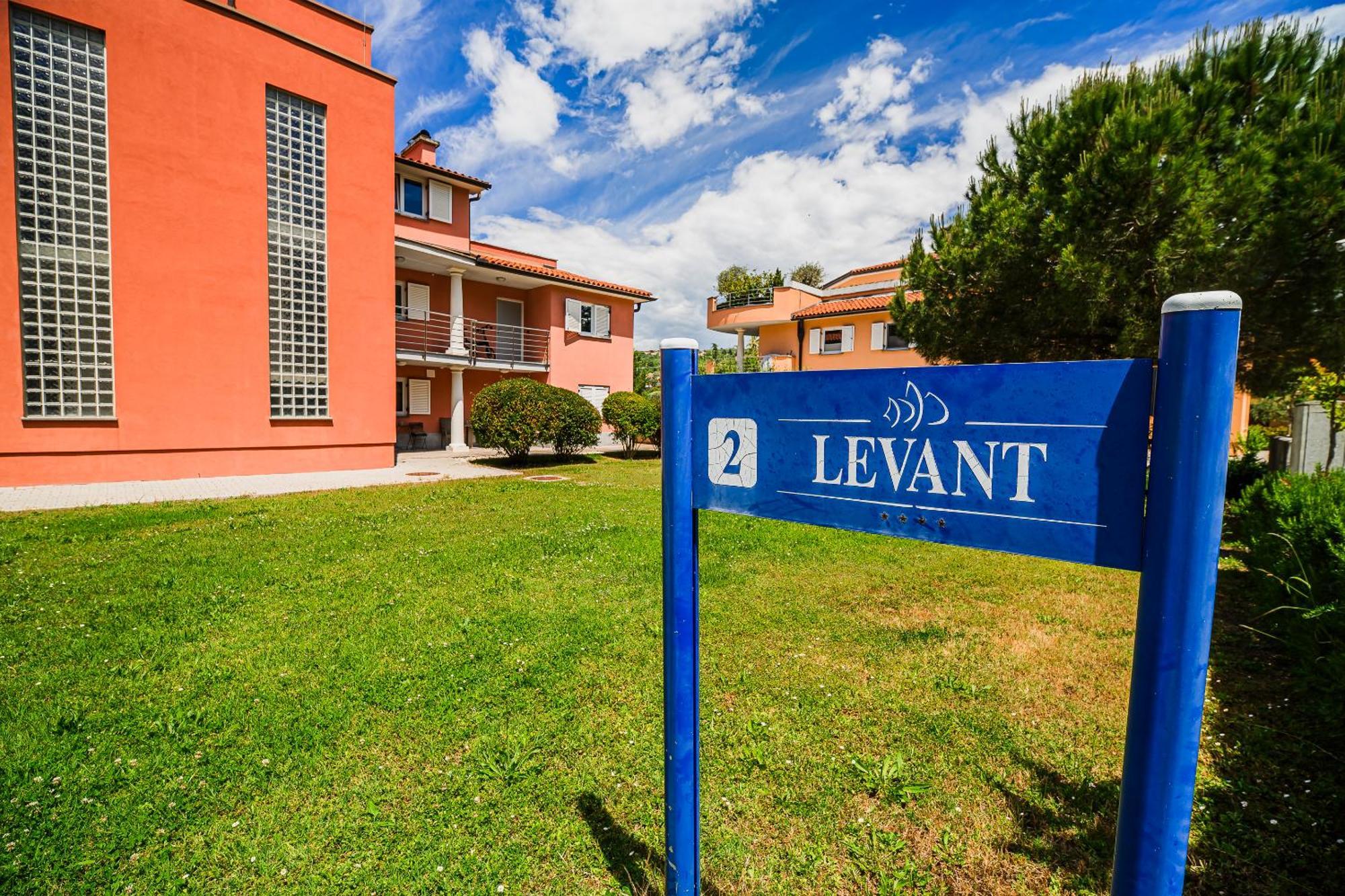 Apartment Residence Marina Portoroz Levant 203&202 Bagian luar foto